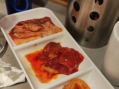 -山焱·炭火自助烤肉(周浦万达店)