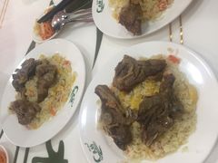 -民杨抓饭(柏香苑店)