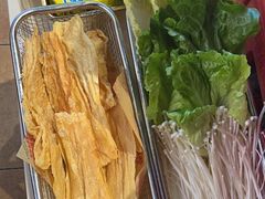 -沙胆彪炭炉牛杂煲(成都玉林店)