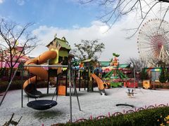 -七彩云南欢乐世界