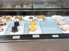 面包甜点陈列柜-Seesaw Coffee(苏州中心店)