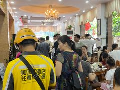 -煲煲掂风味煲仔饭餐厅(西区店)