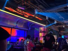 -UP嘻哈酒吧(粉巢店)