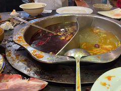 -重庆风光老灶火锅城(同德广场店)