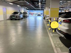 -经纬汇-停车场