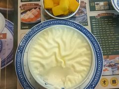 -广信牛奶甜品世家(台东店)