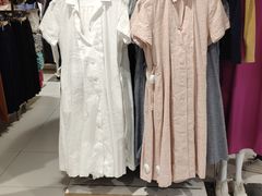 -优衣库(上海虹口龙之梦店)