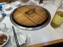 -鲁员外地锅鸡地锅鱼(古墩路店)