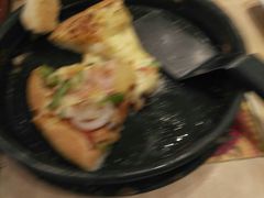 -必胜客(WOW中心城店)