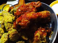 双拼炸鸡-BHC炸鸡(明洞总店)