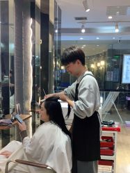 -意廊 Hair Salon