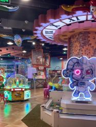 点击看大图 -卡通尼乐园(龙湖六合天街店)