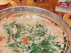 -亮欢寨酸汤鱼(沙冲路店)