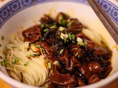 -沪西老弄堂面馆(定西路店)