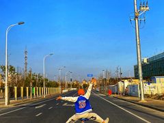 -浦江万达停车场