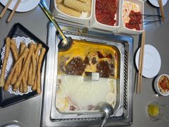 -海底捞火锅(杭州滨江九宜城店)