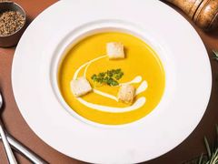 法式南瓜汤-Golden Lily河内巴黎法越料理餐厅(建国西路店)