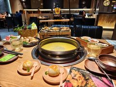 -一朵菌·野生菌探索家火锅(南亚店)