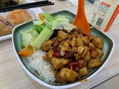 宫保鸡丁盖饭-香妃烤鸡(西单店)