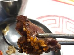 -青瓦炭韩潮烤肉(花园道店)