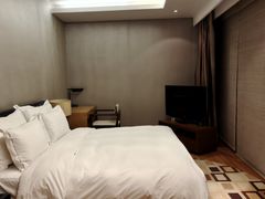 -灞柳驿酒店(香湖湾地铁站店)