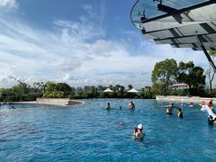 -上海滴水湖皇冠假日酒店