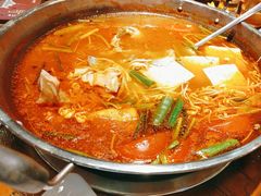 -亮欢寨酸汤鱼(沙冲路店)