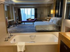 -青岛富力艾美酒店