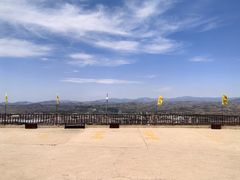 -鸡鸣山旅游风景区
