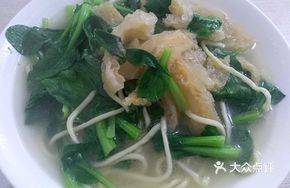 Vegetable Pig's Intestine Noodles