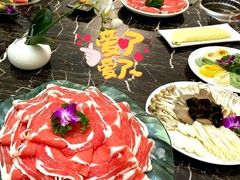 -秦宝雪花牛肉养生火锅(大兴九臻店)