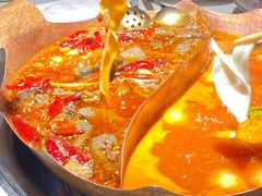 -墨居上隐·院子里火锅(峨眉店)