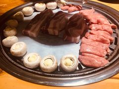 -极简·炭火烤肉主题餐厅·龙虾烧烤·烤羊排(宝龙店)