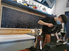 -Be Lived Cafe比例咖啡(摩天轮店)