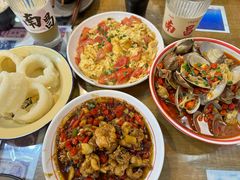 -堂瓦里·33年传统赣菜(第一街区店)