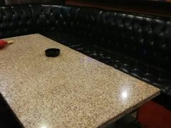 -蓝尊量贩(黄河路店)