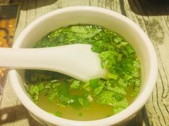 -丫丫汤膳打边炉(宏府408坊店)