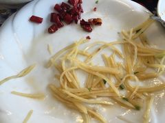 -乌镇那一年小院主题餐厅(甘泉西路店)