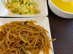 -李连贵熏肉大饼(金隅嘉品Mall店)