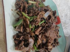 -标记美食新鲜猪杂(兴南大道店)