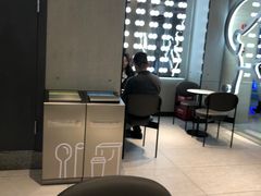 大堂-喜茶(武汉范湖万达广场店)