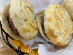 -闫家驴肉火烧(五四店)