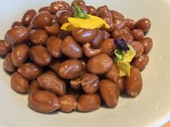 话梅花生-新白鹿餐厅(银泰西湖文化广场店)