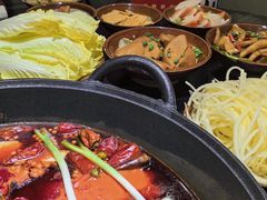-冯校长老火锅(中联广场店)
