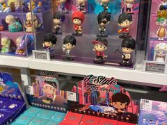 -泡泡玛特POPMART(崇文门国瑞城店)