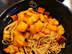 辣酱拌面-大龙汤包