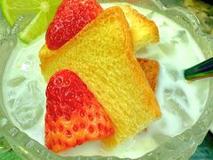 -浩海火燒雲傣家菜(静安芮欧店)