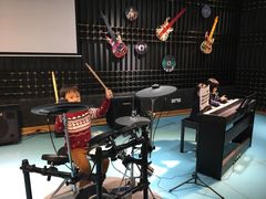 -IN-SHOW音秀音乐艺术中心 架子鼓钢琴(大宁校区)