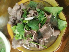 舌头-小杨翘脚牛肉