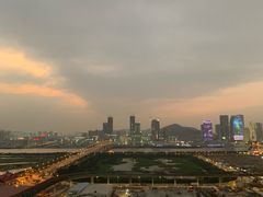 -影汇之星8字形摩天轮